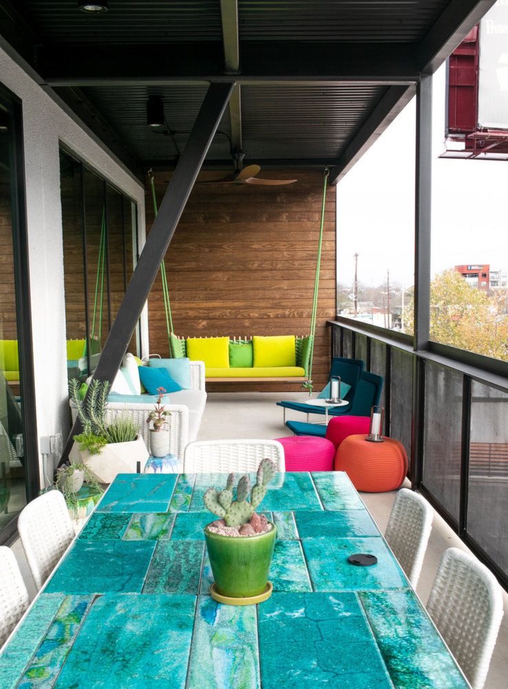 E. 7th Street Shared Office Space: 2120 E 7th St, Austin, TX 78702